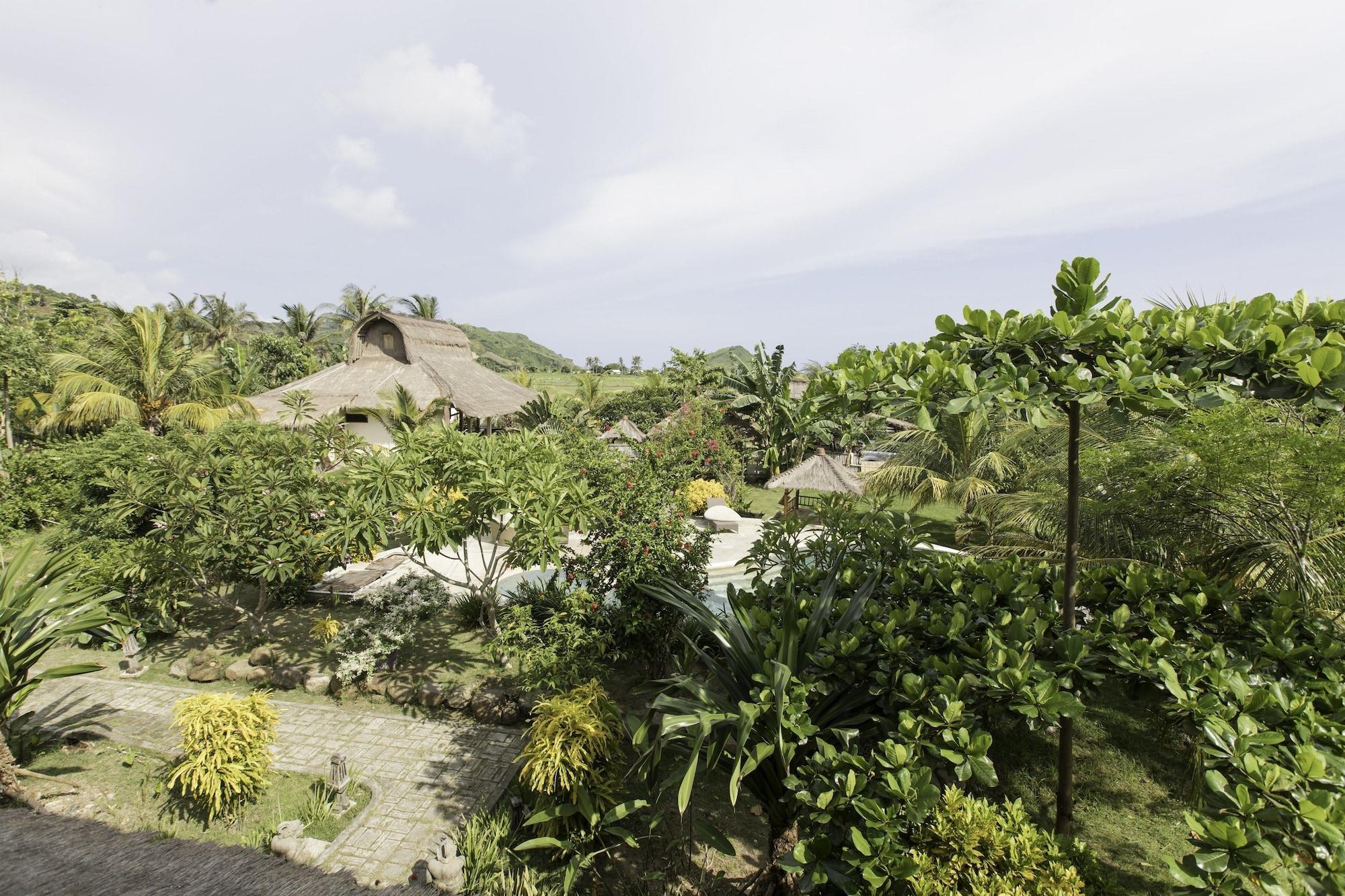 Owa Lodge Areguling Kuta  Buitenkant foto
