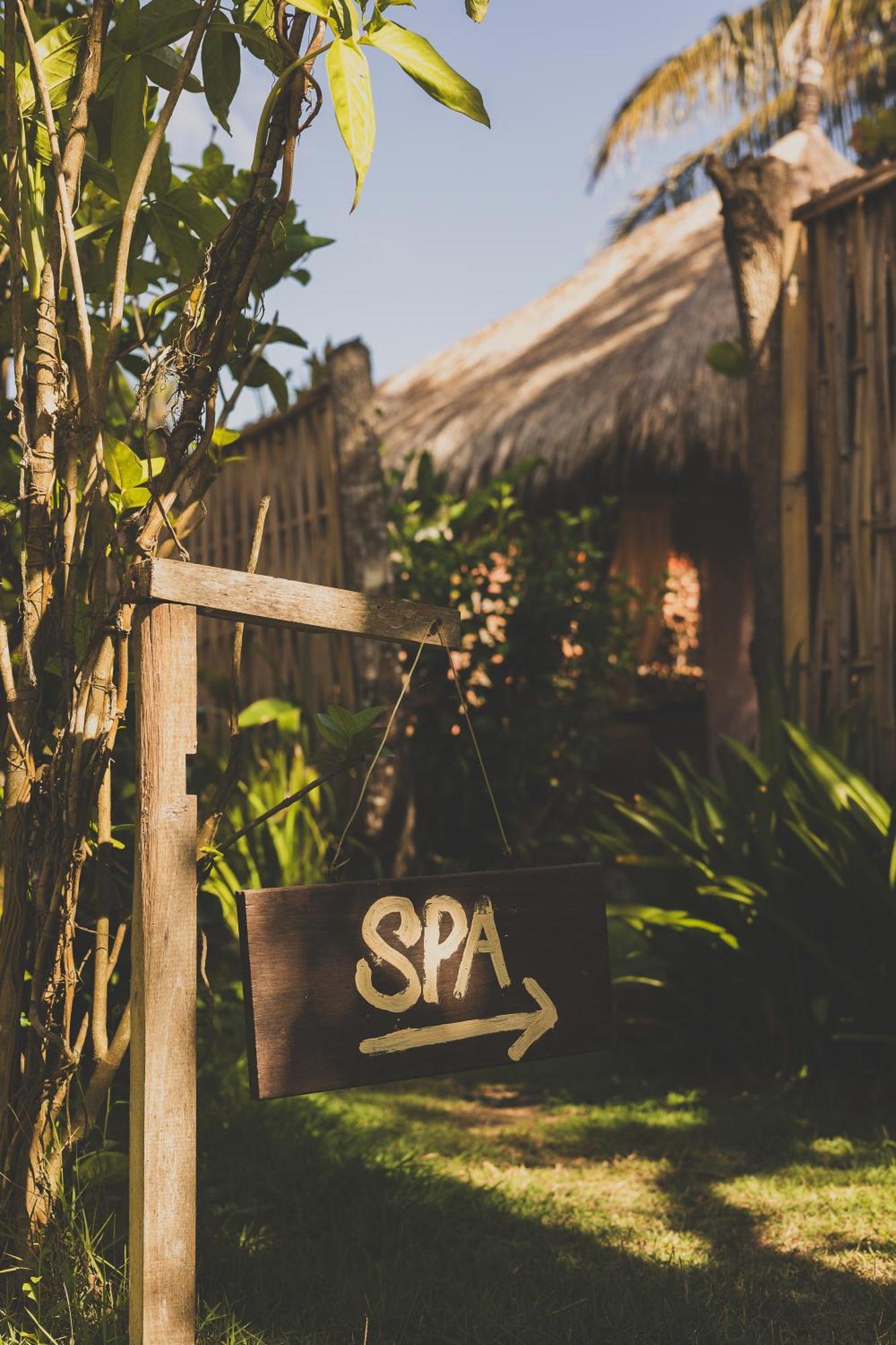 Owa Lodge Areguling Kuta  Buitenkant foto
