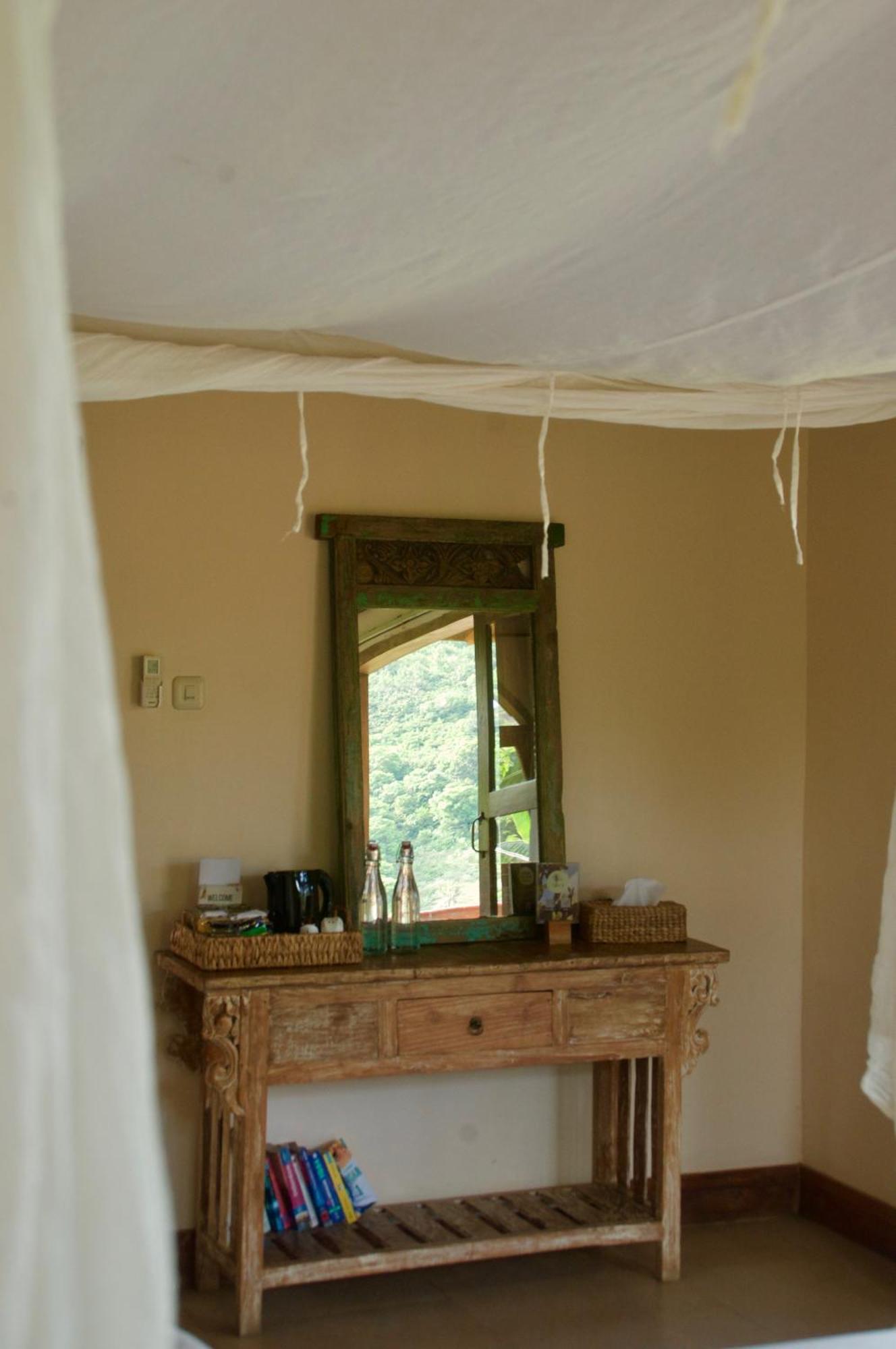 Owa Lodge Areguling Kuta  Kamer foto
