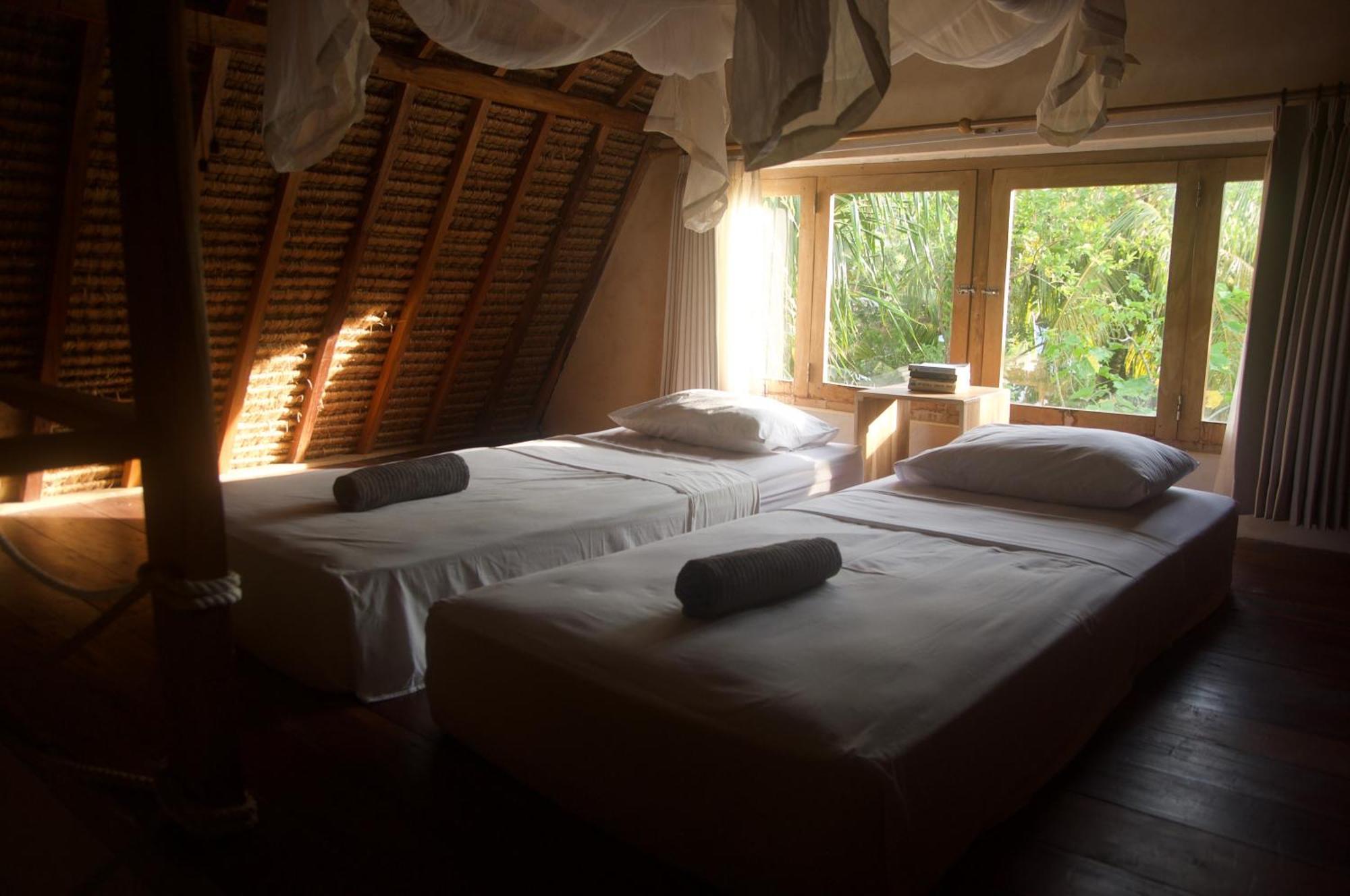 Owa Lodge Areguling Kuta  Kamer foto